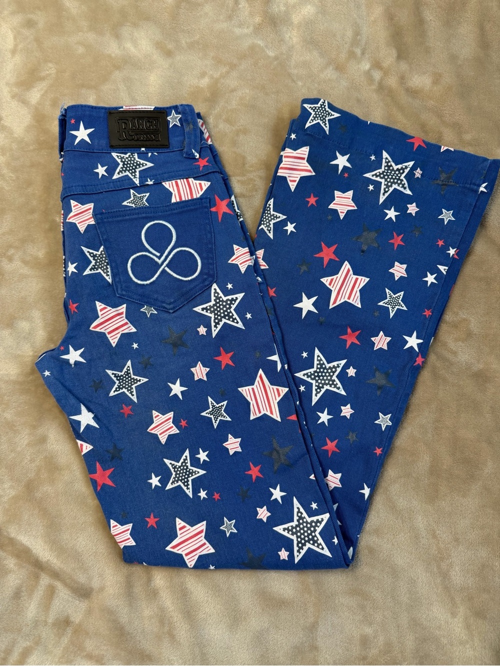 Ranch Dress’n Fallin Taylor Blue Star-Print Jeans Size 28